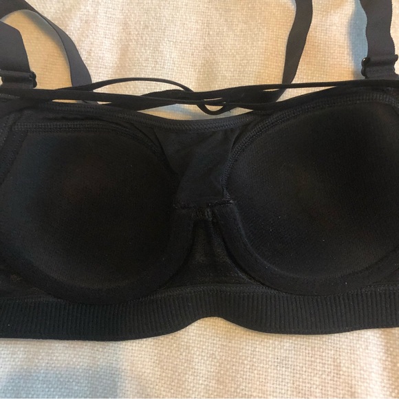 Victoria’s Secret Sport bra size 34A NWOT. - Picture 5 of 6